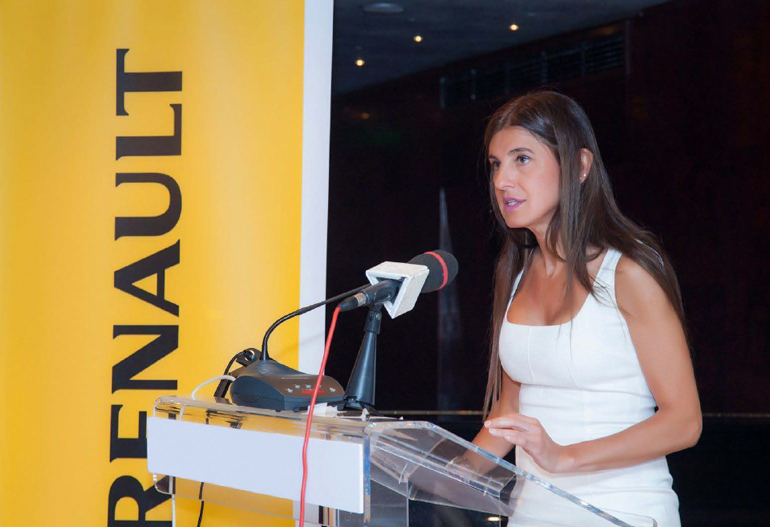 Η Αντιπρόεδρος και Αναπληρώτρια Διευθύνουσα Σύμβουλος της TEOREN Motors Ντένη Θεοχαράκη