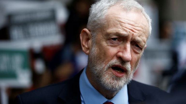 Κόρμπιν: Ο νέος Βρετανός πρωθυπουργός πρέπει να θέσει το σχέδιο για το Brexit σε δεύτερο δημοψήφισμα