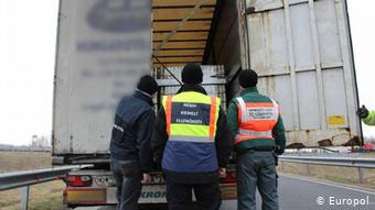 Έρευνες και συλλήψεις σε 33 χώρες υπό την αιγίδα της Europol