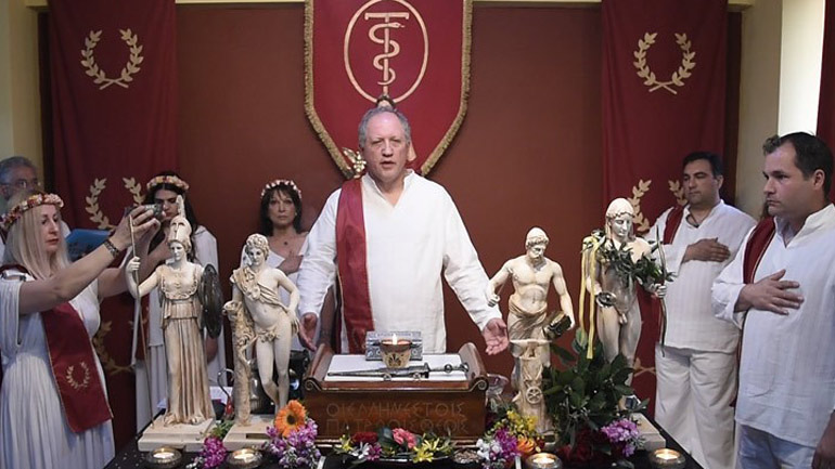 Απεβίωσε αιφνίδια στον ύπνο του ο Βλάσης Ρασσιάς, ιδρυτής του Ύπατου Συμβουλίου Ελλήνων Εθνικών