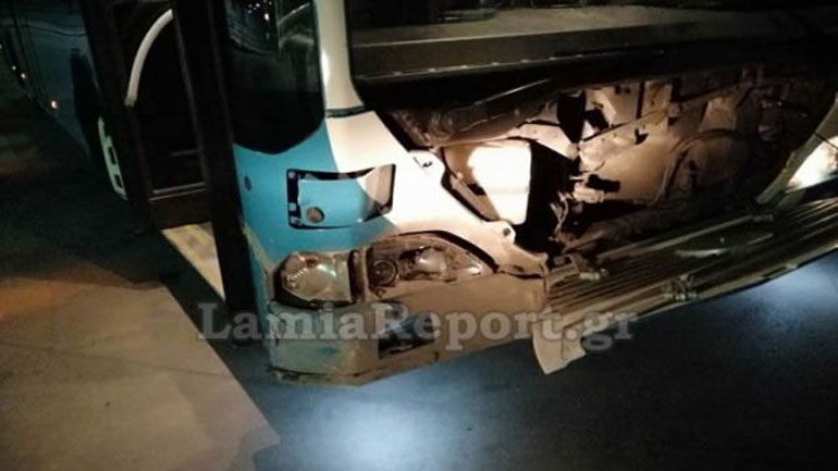Λαμία: Λεωφορείο τράκαρε με αγριογούρουνο