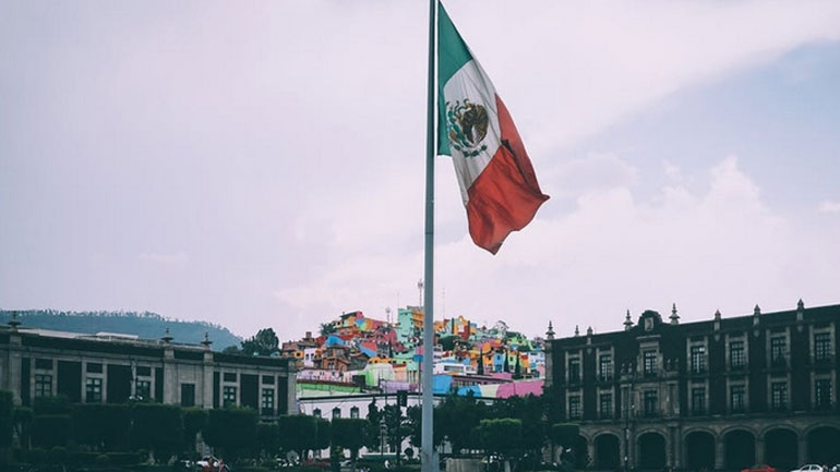 Μεξικό: Παραιτήθηκε, αφήνοντας αιχμές, ο υπουργός Οικονομικών Κάρλος Ουρσούα