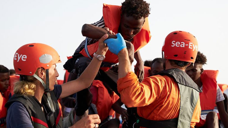Νέα σκληρά μέτρα κατά της μετανάστευσης