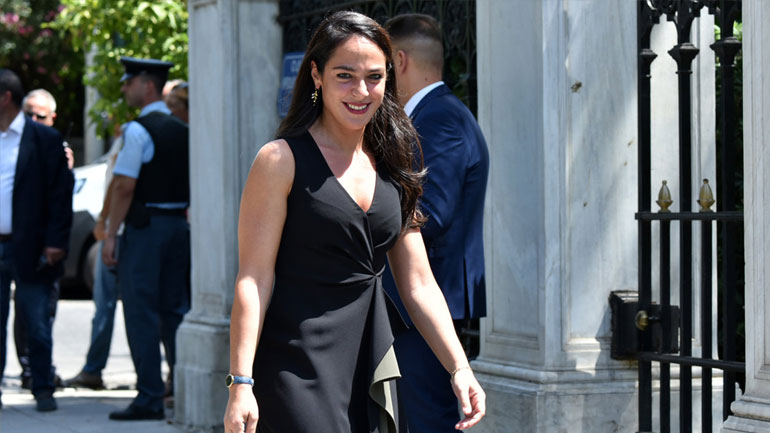 Δόμνα Μιχαηλίδου: Κανένα παιδί εκτός βρεφονηπιακού σταθμού