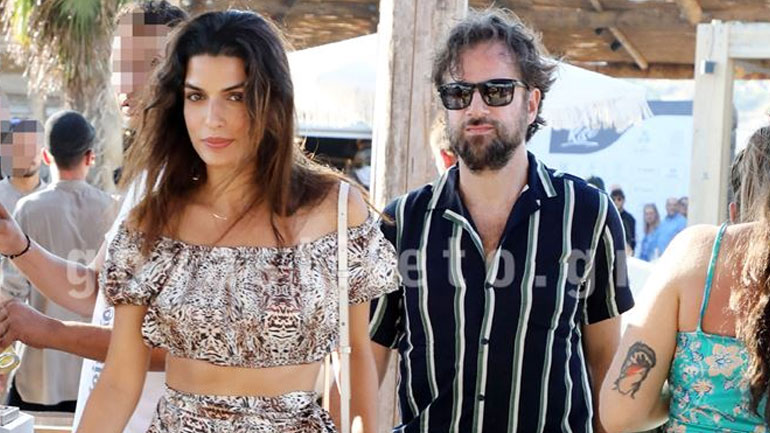 Τόνια Σωτηροπούλου – Κωστής Μαραβέγιας: Διακοπές στο νησί των ανέμων!