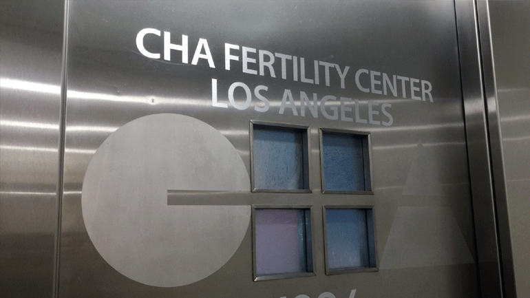 ΗΠΑ: Ακόμα ένα ζευγάρι καταγγέλλει «λάθος» σε κλινική γονιμότητας του Λος Άντζελες