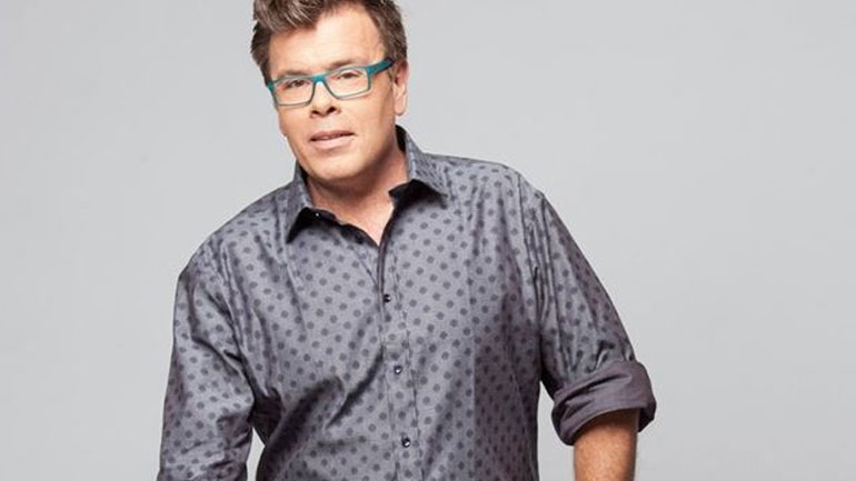 O Δημήτρης Παπανώτας ανακοίνωσε ότι ανήκει στο δυναμικό του ΣΚΑΙ!