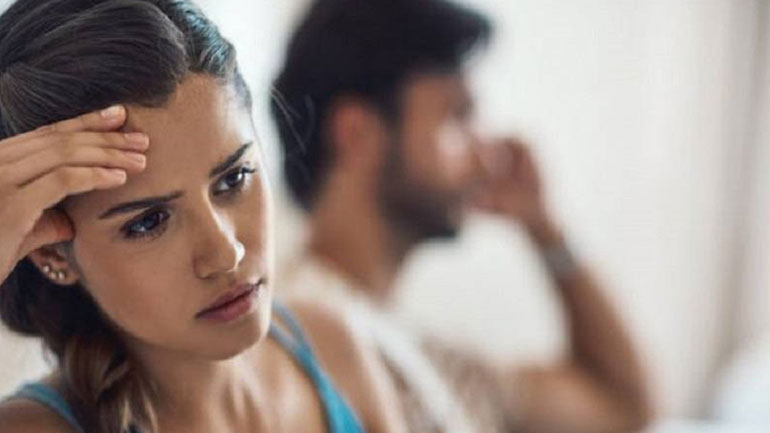 Τοξικές σκέψεις που σαμποτάρουν τη νέα σου σχέση