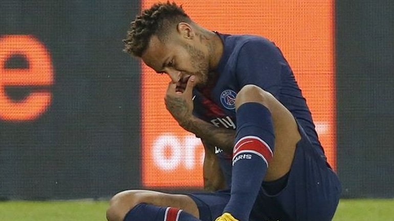 Aνοίγει τα χαρτιά του o Nεϊμάρ