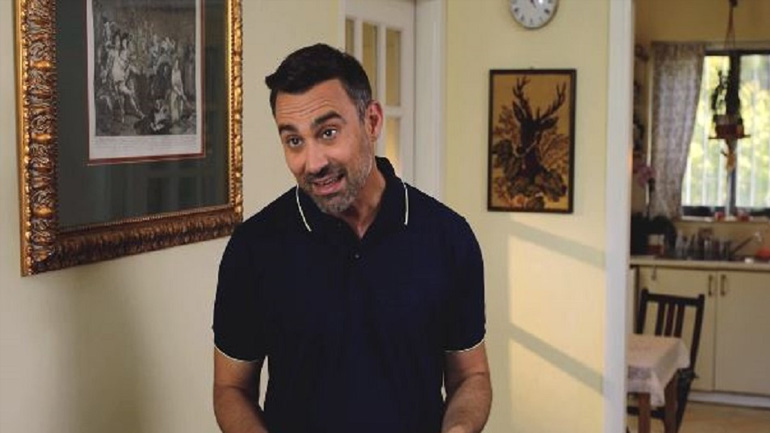 Γιώργος Καπουτζίδης και Έφη Παπαθεοδώρου ξαναχτυπούν – Δείτε το βίντεο για τη νέα τους συνεργασία-έκπληξη Γιώργος Καπουτζίδης και Έφη Παπαθεοδώρου ξαναχτυπούν – Δείτε το βίντεο για τη νέα τους συνεργασία-έκπληξη