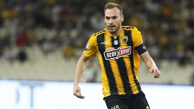 ΑΕΚ: Ενοχλήσεις στον δεξιό τετρακέφαλο ο Μπακάκης