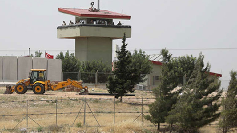 Οι συνομιλίες Τουρκίας – ΗΠΑ για την βόρεια Συρία έχουν παγώσει