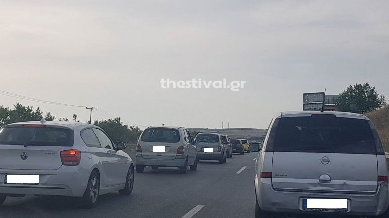 Εγκαταλείπουν τη Χαλκιδική οι τουρίστες μετά τη θεομηνία – Αυξημένη η κίνηση