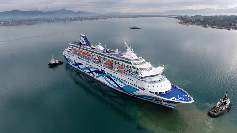 Περισσότερους από 1600 τουρίστες αποβίβασε στο λιμάνι της Θεσσαλονίκης το κρουαζιερόπλοιο Crown Iris