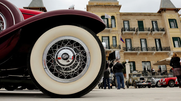 Έτσι μπορείτε να βγάλετε πινακίδες για ιστορικό όχημα