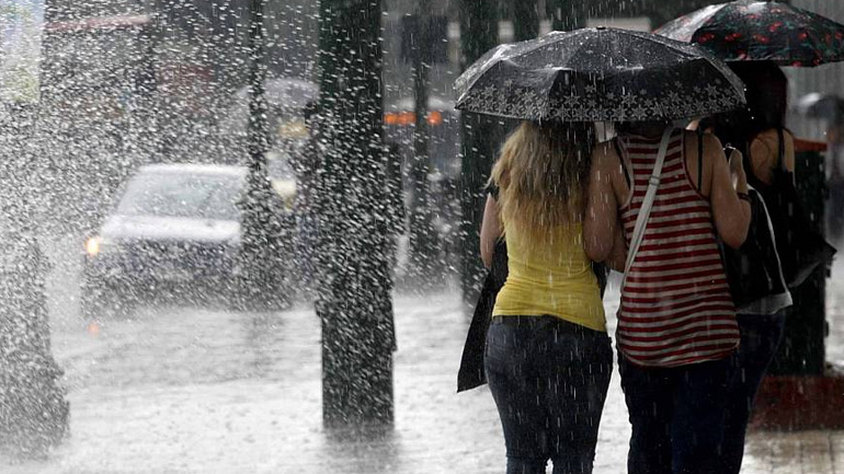 Έρχονται καταιγίδες από το βράδυ του Σαββάτου