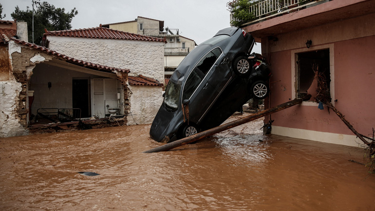 Απολογούνται για την τραγωδία στη Μάνδρα