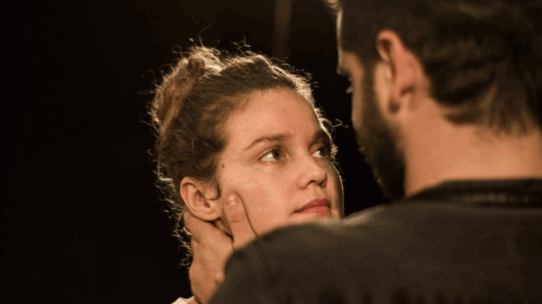 «Οι κάτω απ’ τ’ αστέρια» με τους  Λίλα Μπακλέση, Κωνσταντίνο Μπιμπή στο Χαλάνδρι