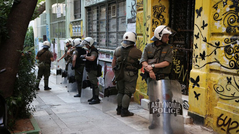 Επαναλαμβάνονται αύριο οι εκλογές στο εκλογικό τμήμα στα Εξάρχεια, όπου εκλάπη η κάλπη