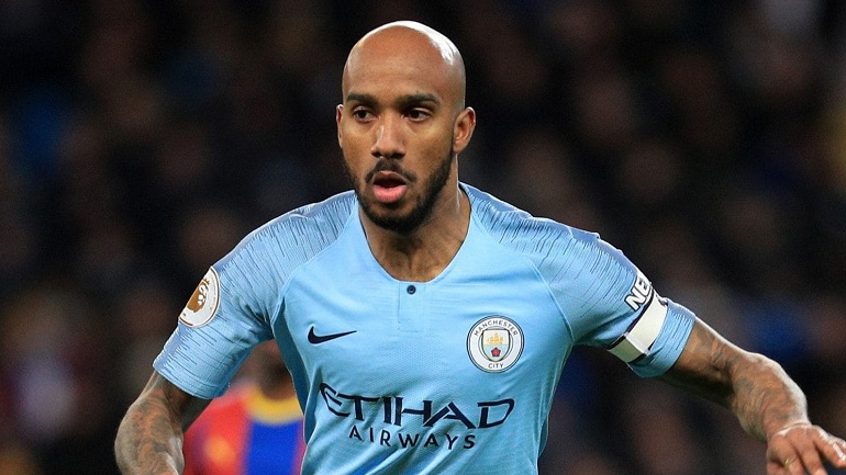 Ανακοινώνει τον Φαμπιάν Ντελφ η Έβερτον