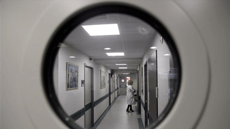 Στο νοσοκομείο Καρπενησίου με γαστρεντερίτιδα 32 μέλη της ΚΝΕ