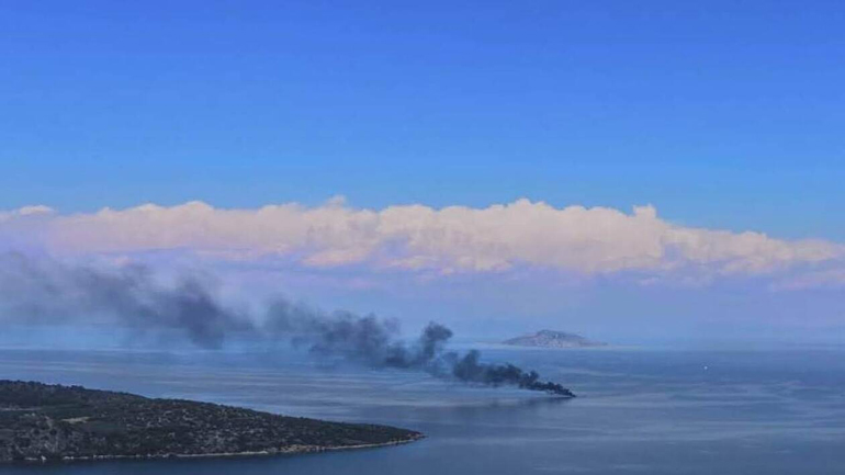 Βυθίστηκε το ιστιοφόρο σκάφος, στο οποίο εκδηλώθηκε πυρκαγιά