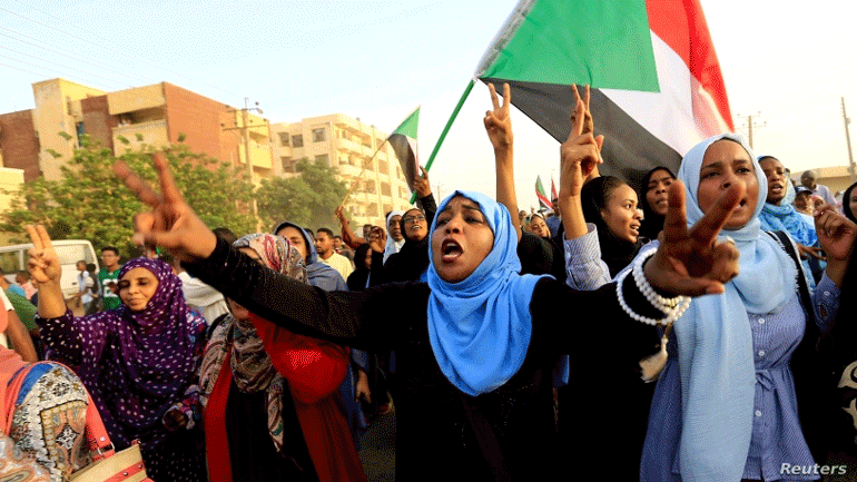 Σουδάν: Διαδήλωσαν με κεριά στα χέρια για τους δεκάδες νεκρούς της 3ης Ιουνίου