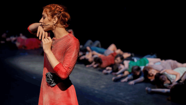 «Ερωτευμένα Άλογα» στην Πειραιώς 260