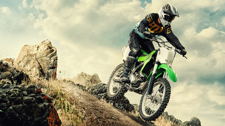 Kawasaki KLX300R: Επιστροφή με νέο χαρακτήρα