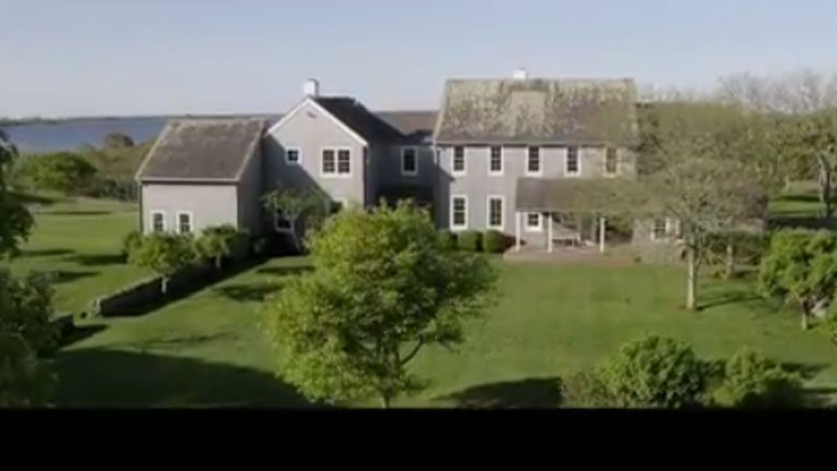 Πωλείται το εξοχικό της Τζάκι Κέννεντι έναντι 65 εκατ. δολαρίων!