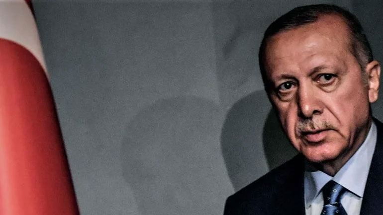 Ερντογάν: «Κανείς δεν μπορεί να γονατίσει την Τουρκία»