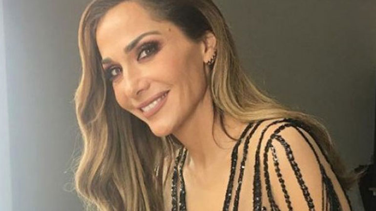 Η Δέσποινα Βανδή στην επίσημη φωτογράφιση για το Χ-Factor!