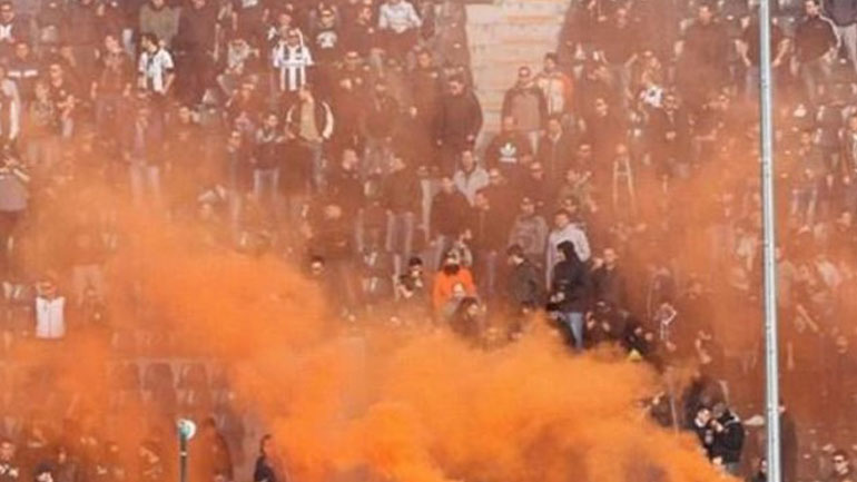 Όταν οι ίδιες οι ομάδες διώχνουν τον κόσμο απ’ τα γήπεδα…