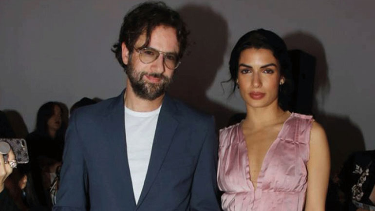 Τόνια Σωτηροπούλου – Κωστής Μαραβέγιας: Ρομαντική βόλτα στο κέντρο της Αθήνας!