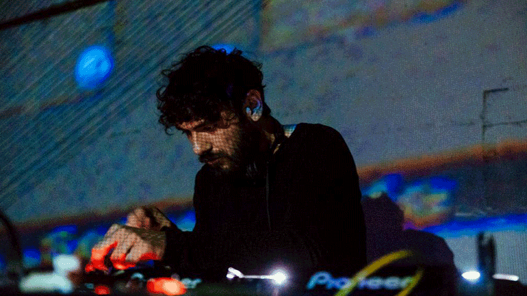 Romantso Rooftop Summer Closing party