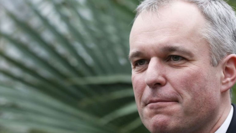 Γαλλία: Κατηγορούμενος για υπερβολικές δαπάνες, ο υπ. Οικολογικής Μετάβασης υπέβαλε την παραίτησή του