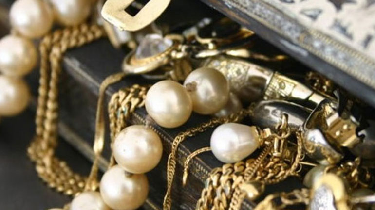 Κλοπή σε κοσμηματοπωλείο στα Πατήσια