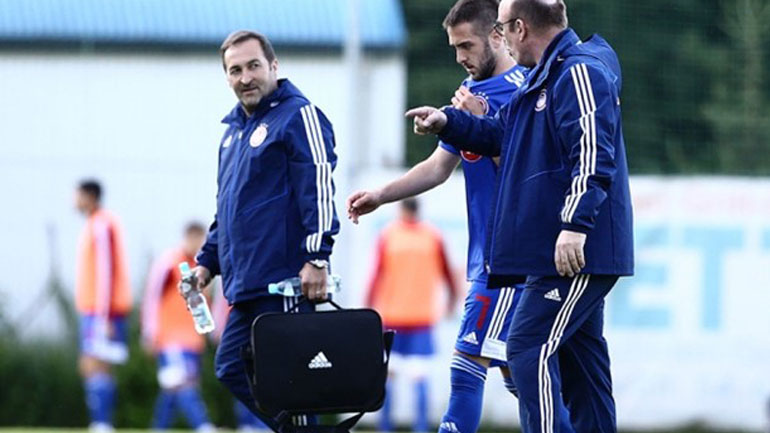 Στον Ολυμπιακό ό,τι φανεί στη… χαραμάδα