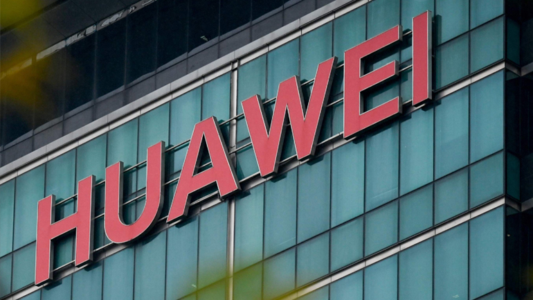 Huawei: Επενδύσεις στην Ιταλία, περικοπές στις ΗΠΑ