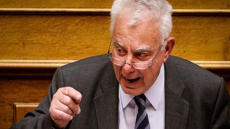 Πλαστός ο λογαριασμός στο twitter με το όνομα του Παναγιώτη Πικραμμένου