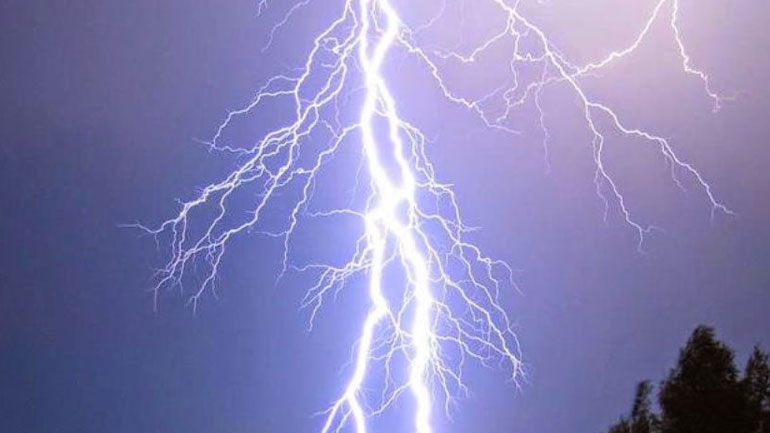 Καταστροφές σε δύο μηχανήματα του Κέντρου Υγείας Αβδήρων λόγω κεραυνού