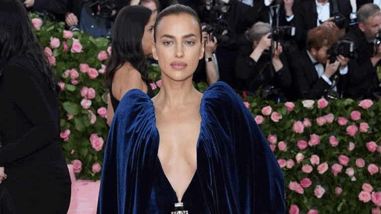 Ιρίνα Σάικ: «Δεν είμαι τέλεια. Η τελειότητα δεν υπάρχει»