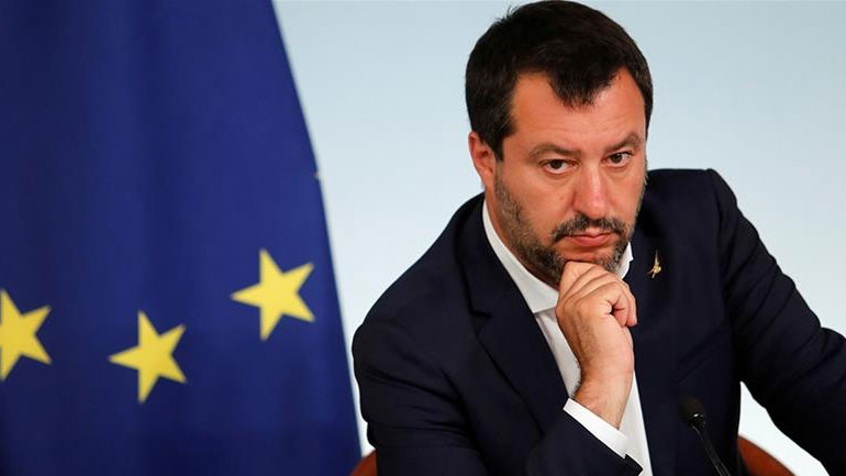 Ματέο Σαλβίνι: Aνοικτό το ενδεχόμενο πρόωρων εκλογών