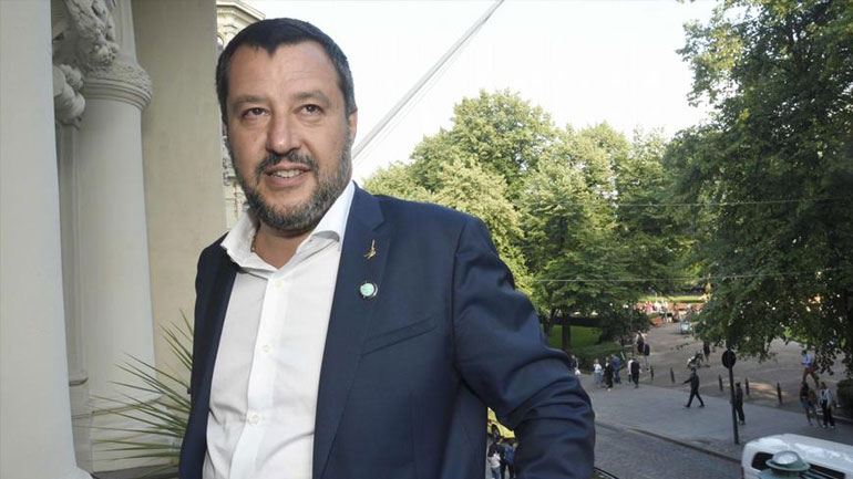 Deutsche Welle: Με πρόωρες εκλογές απειλεί εκ νέου ο Σαλβίνι