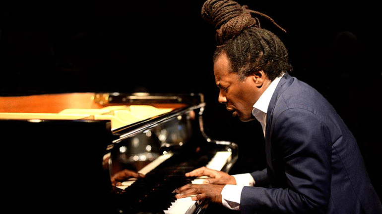 O RamónValle στο Κέντρο Πολιτισμού Ίδρυμα Σταύρος Νιάρχος