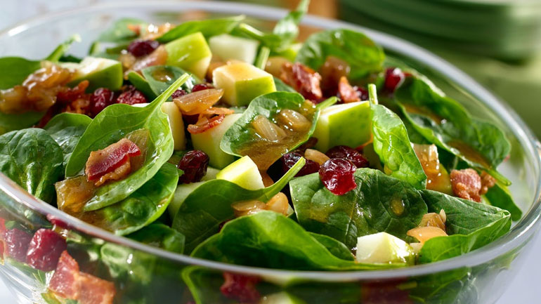 Σαλάτα με σπανάκι και μανιτάρια για να είστε χορτάτη όλη μέρα!