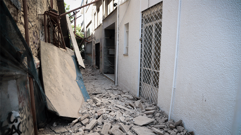 Σε επιφυλακή το υπουργείο Υποδομών και Μεταφορών μετά τον σεισμό