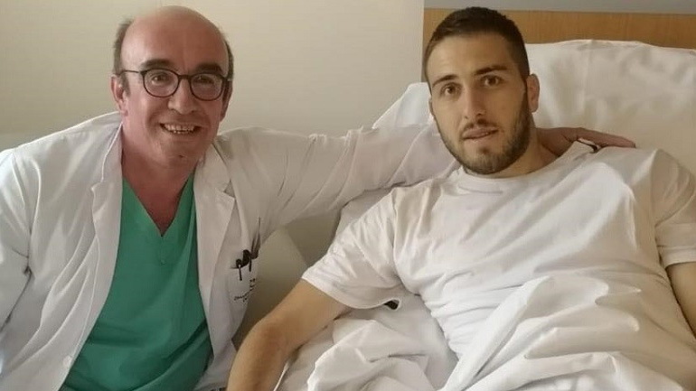 Θέος: «Σε 6-7 μήνες θα επανέλθει ο Φορτούνης»