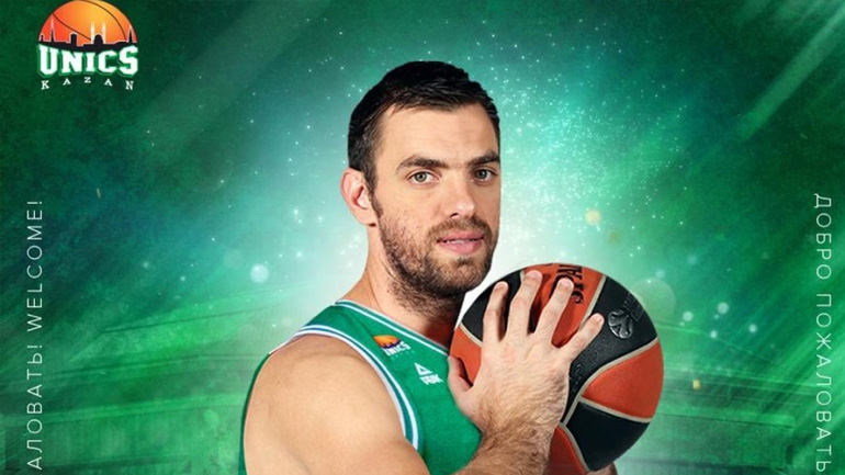 Ανακοινώθηκε από την Ούνιξ Καζάν ο Μάντζαρης