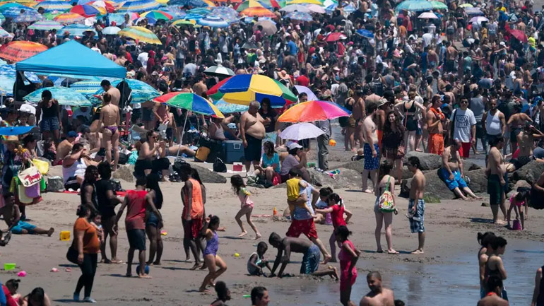 Κύμα καύσωνα πλήττει τις ανατολικές ΗΠΑ και τον Καναδά